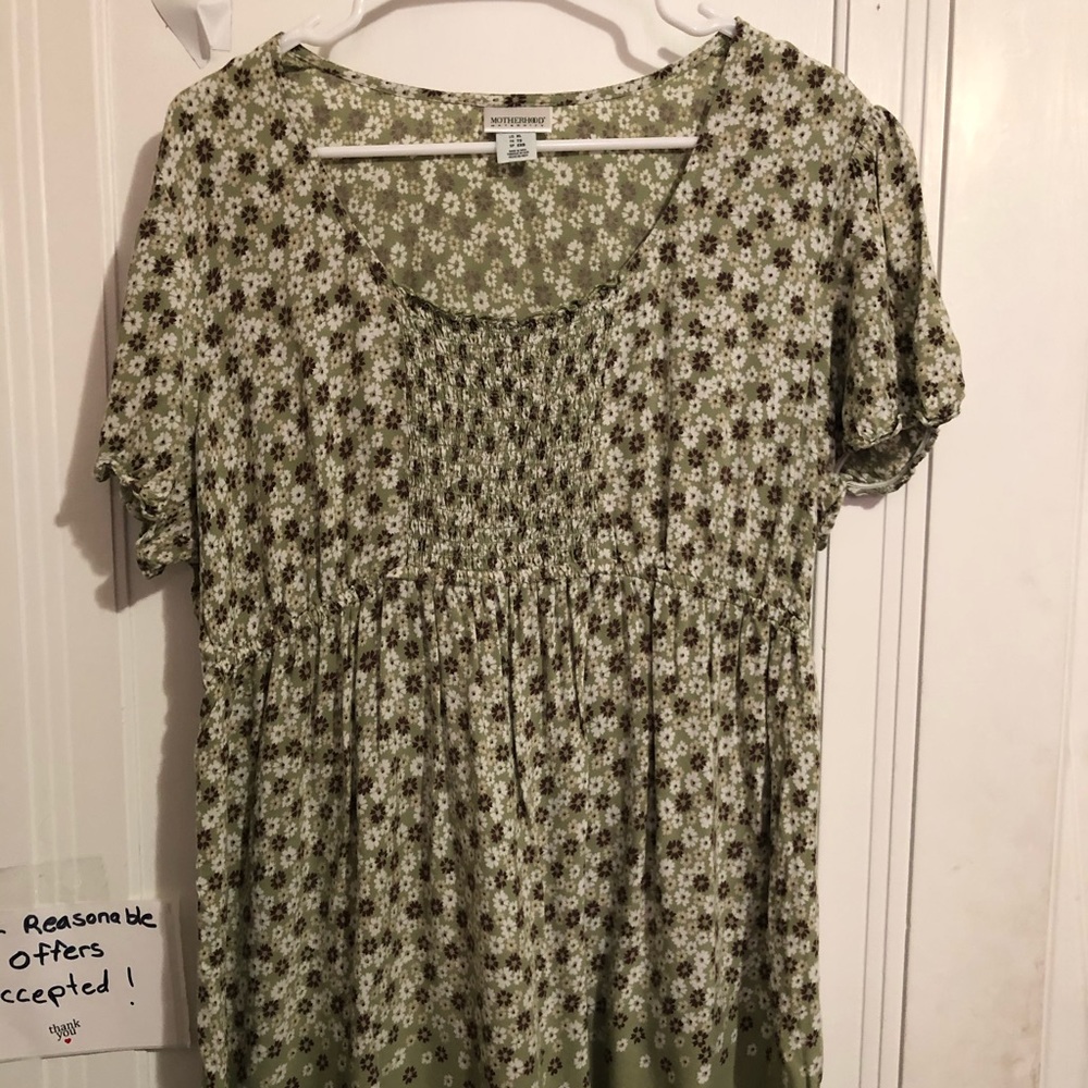 Motherhood Maternity. xl.
